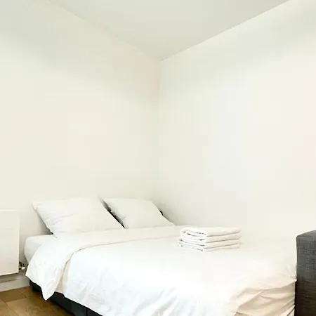 Apartmán Moderne - Parc De La -1min Du Metro Paříž