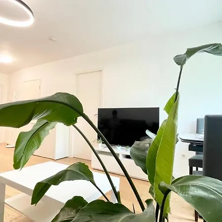 Apartmán Moderne - Parc De La -1min Du Metro *